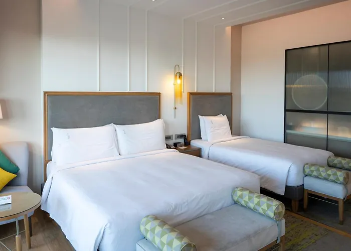Holiday Inn Goa Candolim